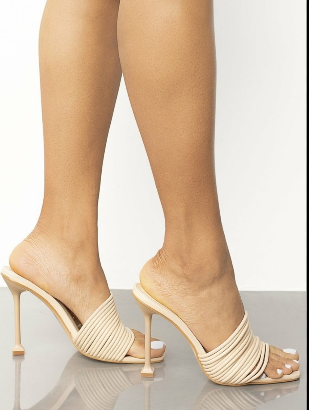 Cape Robbin Cape Mexmon Nude Strappy Mule Heels Square Open Toe Size 8